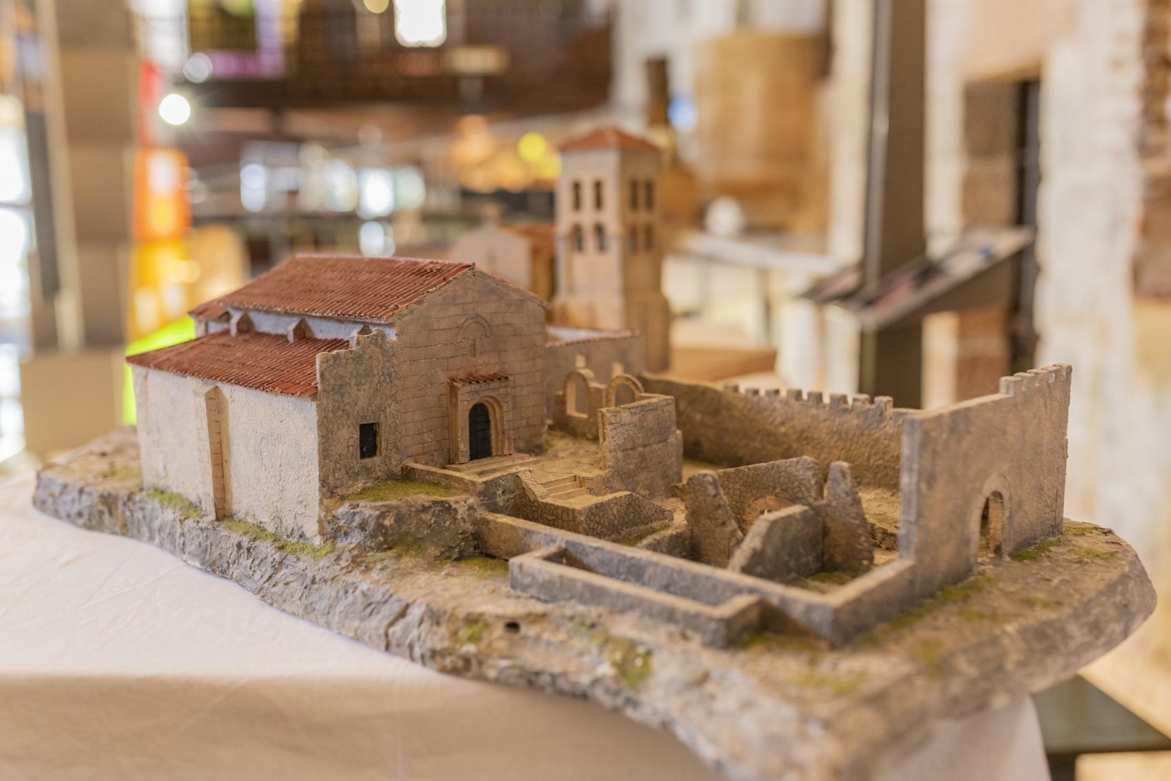 Antonio, las maquetas y un negocio que caduca - Valencia Plaza