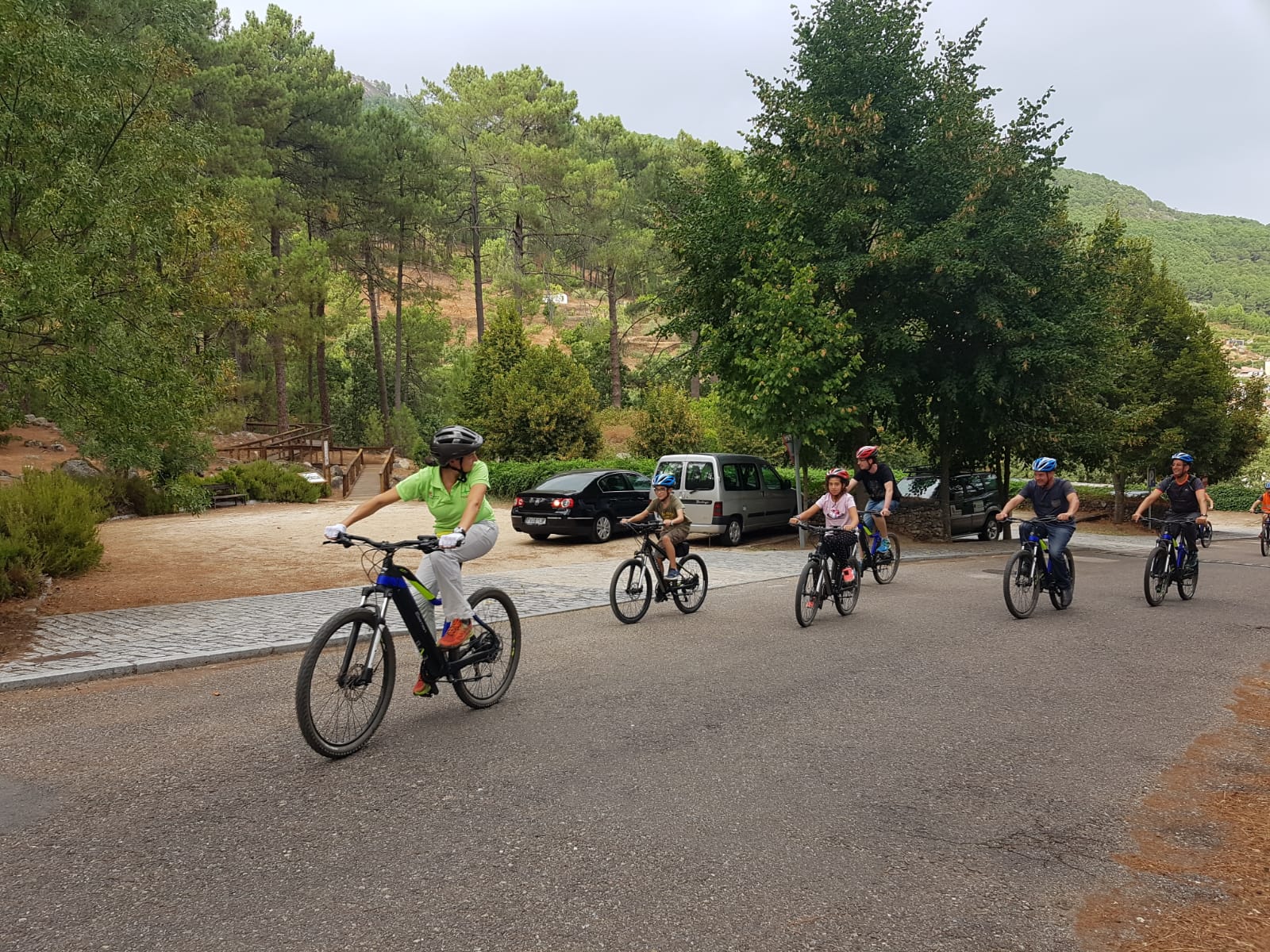 El Parque Natural Las Batuecas Sierra de Francia pone a disposición de los visitantes 10 bicicletas y un coche eléctrico gratuitos para conocer el espacio