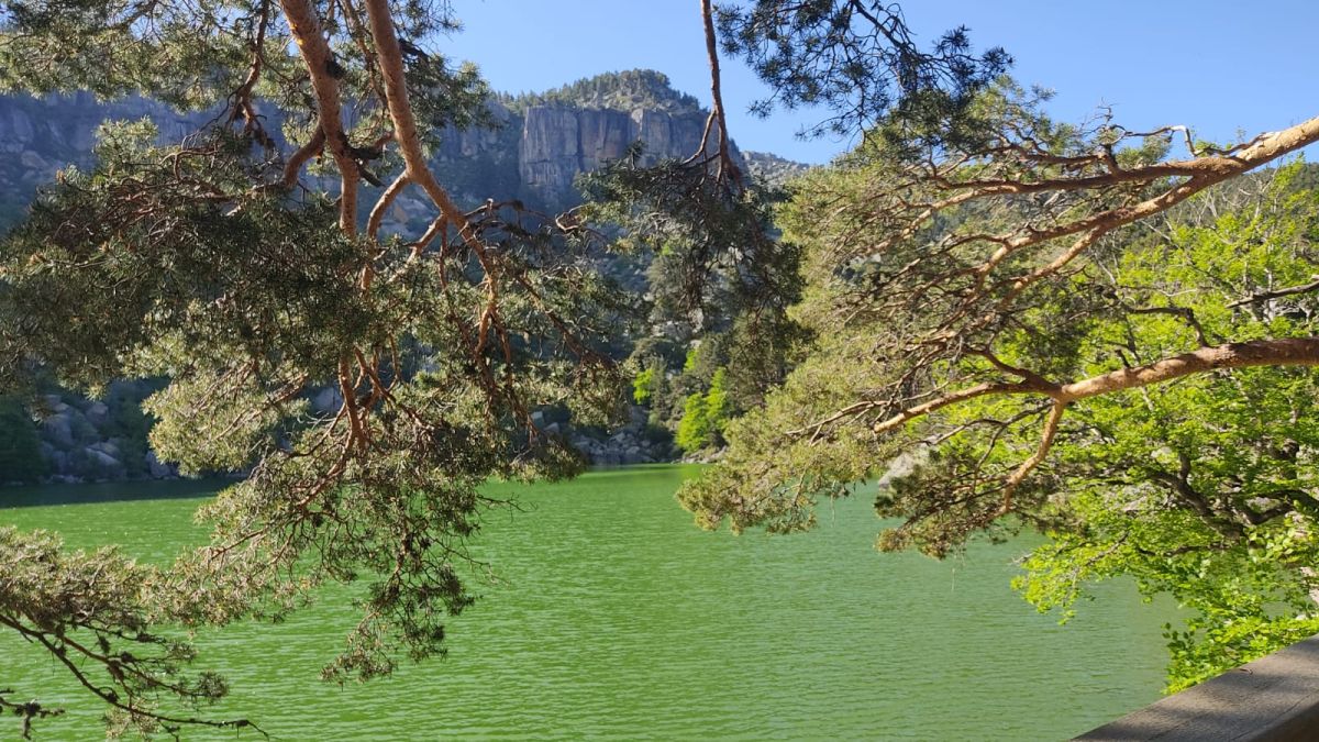 Regulación de accesos a la Laguna Negra durante los próximos fines de semana de septiembre