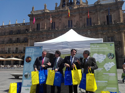 Salamanca recibe la campaña ‘Reciclar es una oportunidad’